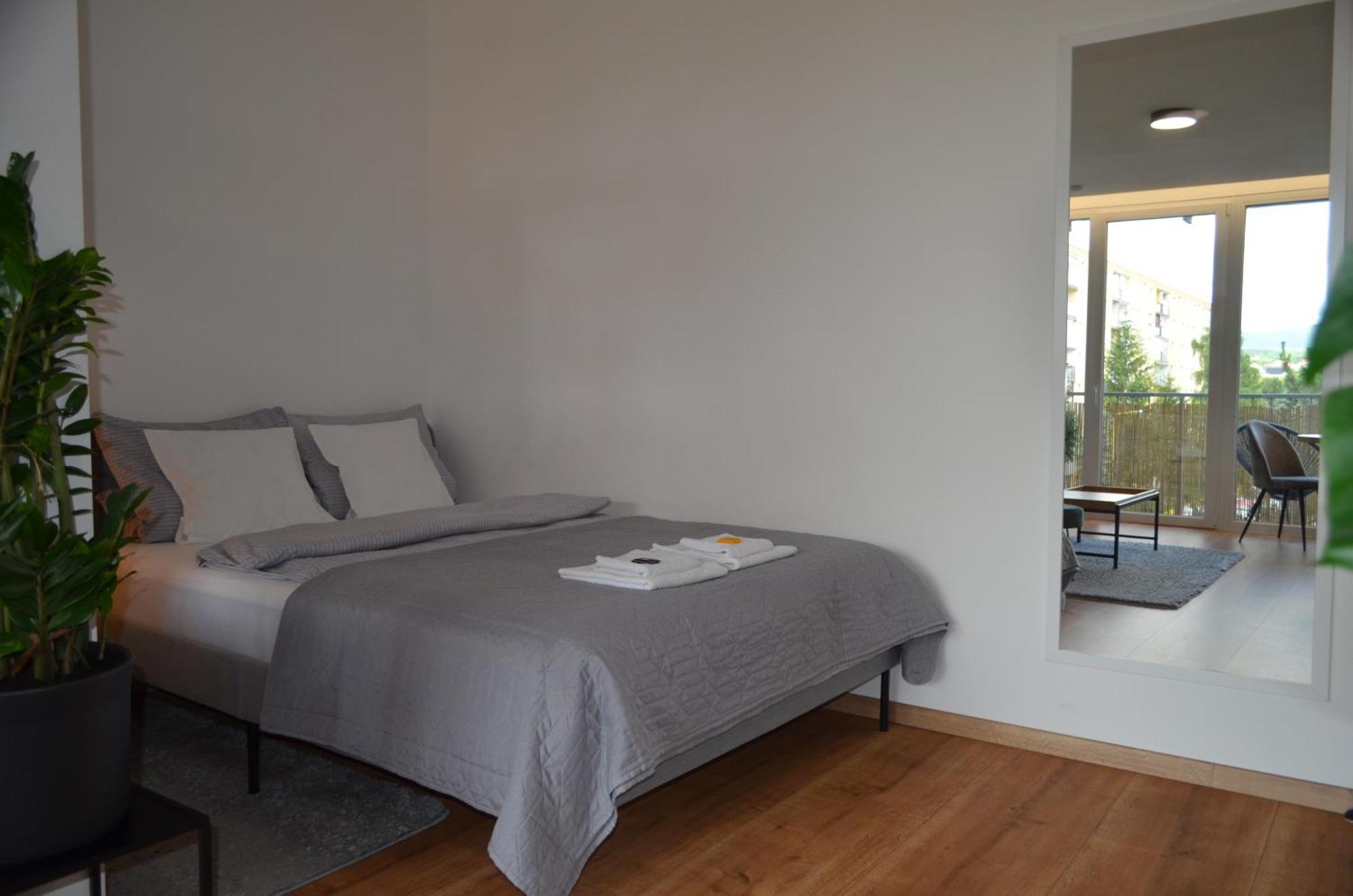 Apartment Hemsen プレショフ エクステリア 写真